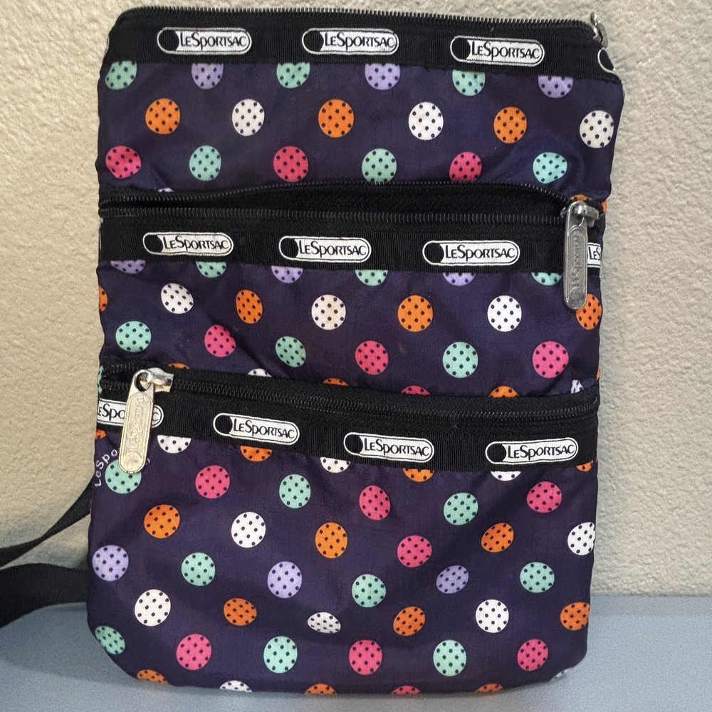 LeSportsac Crossbody Purse Handbag Bag Polkadot‎ Purple Adjustable Strap Clean